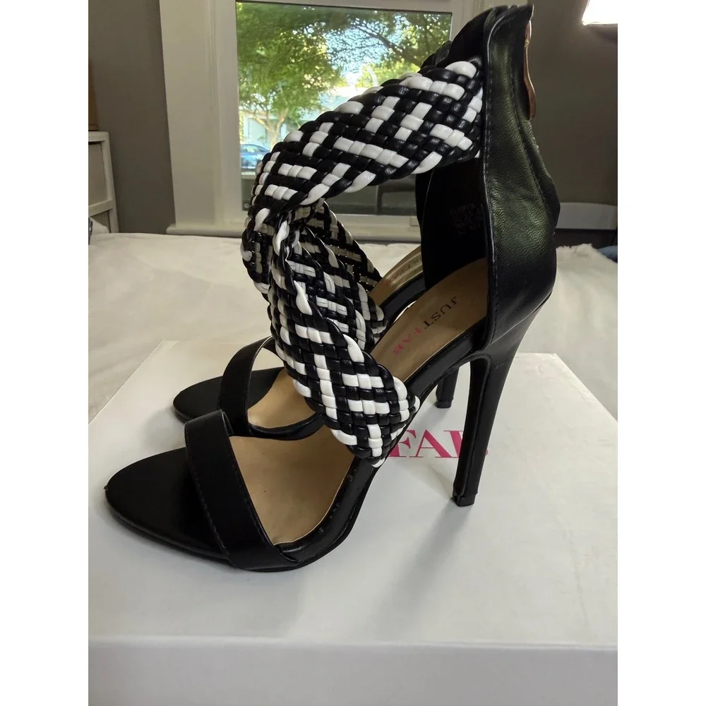 JustFab Terryn Black White Woven Stiletto Heel Sandals 5.5 354413-18-55